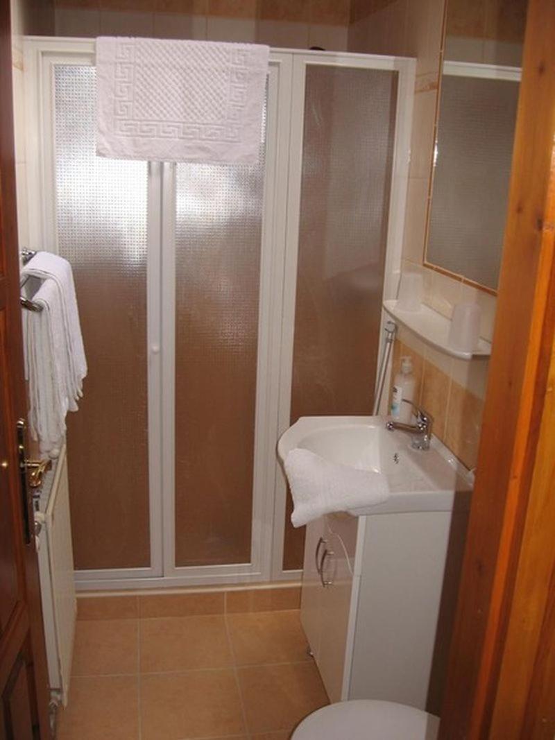 Rozmann Family Panzio & Apartmanhaz Sarvar Bagian luar foto